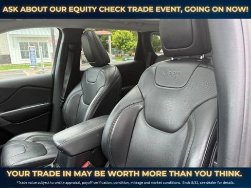 Used 2021 Jeep Cherokee Limited w/ Elite Package AWD/4WD image 9