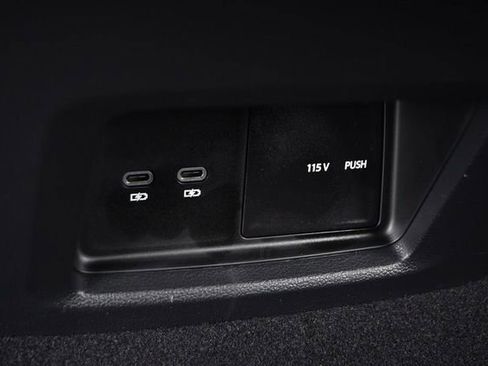 New 2026 Volkswagen Atlas Cross Sport SE image 24