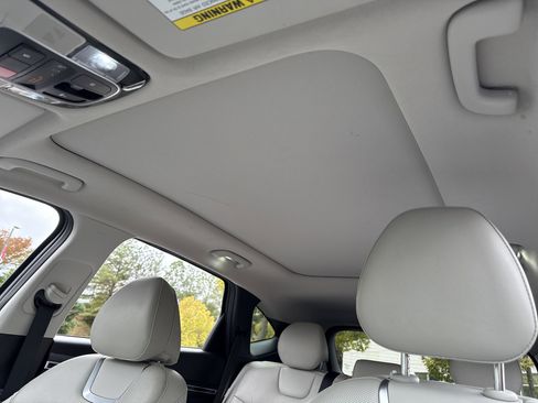 Used 2024 Hyundai Tucson Limited image 5