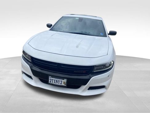 Used 2016 Dodge Charger R/T w/ Plus Group RWD image 3