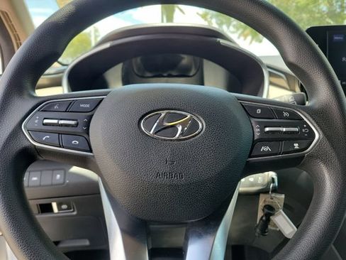 Used 2021 Hyundai Santa Fe SE FWD image 21