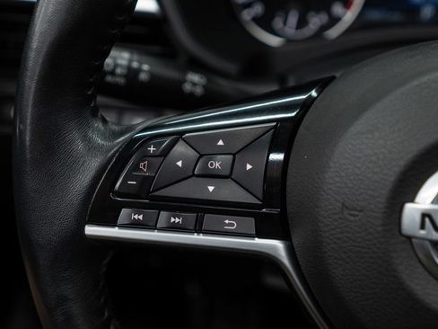Used 2019 Nissan Altima 2.5 SL FWD image 23