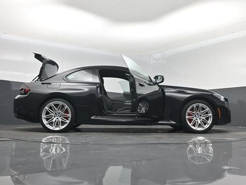 Used 2026 BMW M2 w/ Lighting Package RWD image 7
