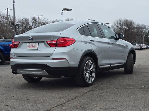 Used 2018 BMW X4 xDrive28i image 9