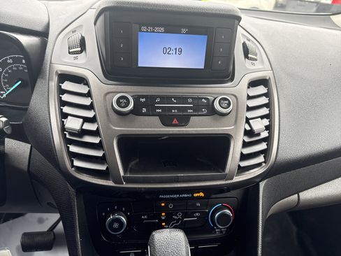 Used 2020 Ford Transit Connect XL image 11