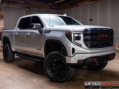 Used 2022 GMC Sierra 1500 AT4 w/ AT4 Premium Package