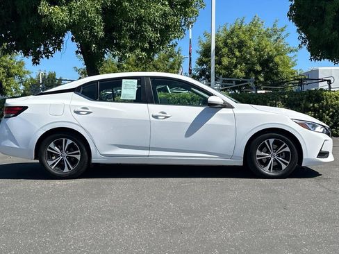 Certified 2023 Nissan Sentra SV FWD image 3