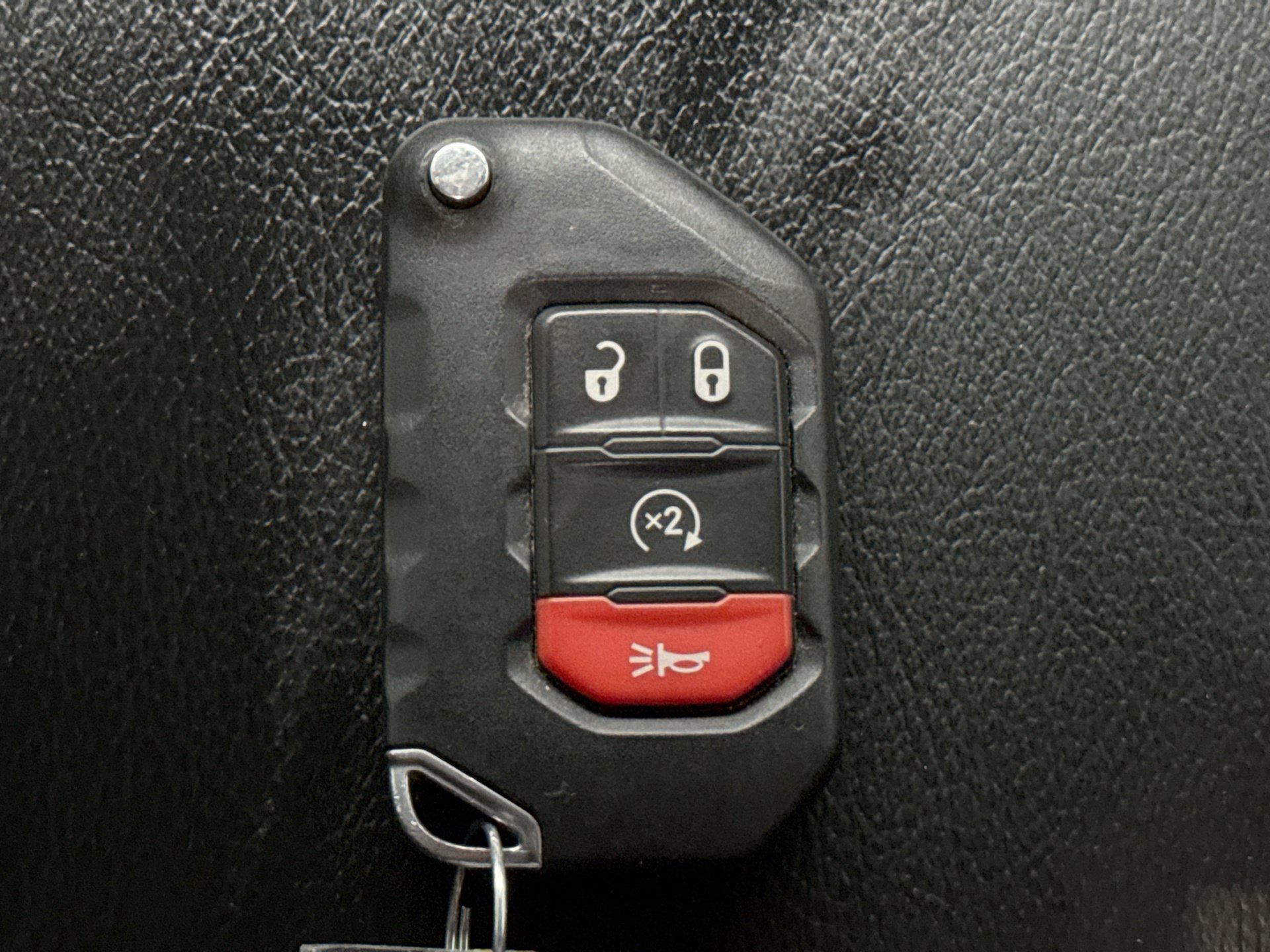 Used 2020 Jeep Gladiator Rubicon AWD/4WD image 19