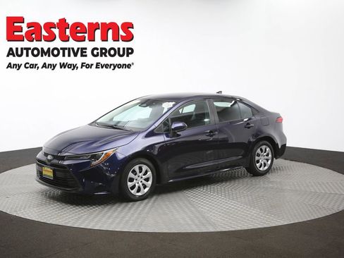 Used 2023 Toyota Corolla LE image 55