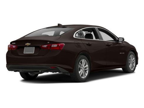 Used 2016 Chevrolet Malibu LT FWD image 2
