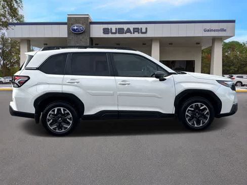 Certified 2025 Subaru Forester Premium AWD/4WD image 7