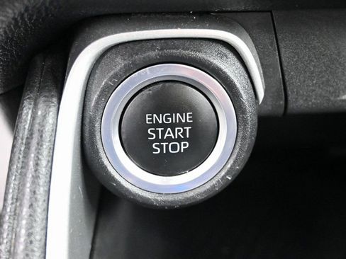 Used 2024 Toyota Grand Highlander XLE image 19