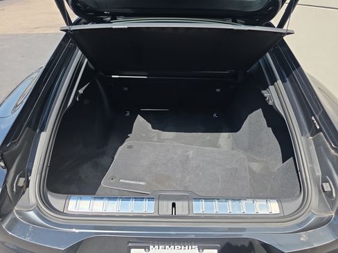 Used 2024 Porsche Panamera image 17