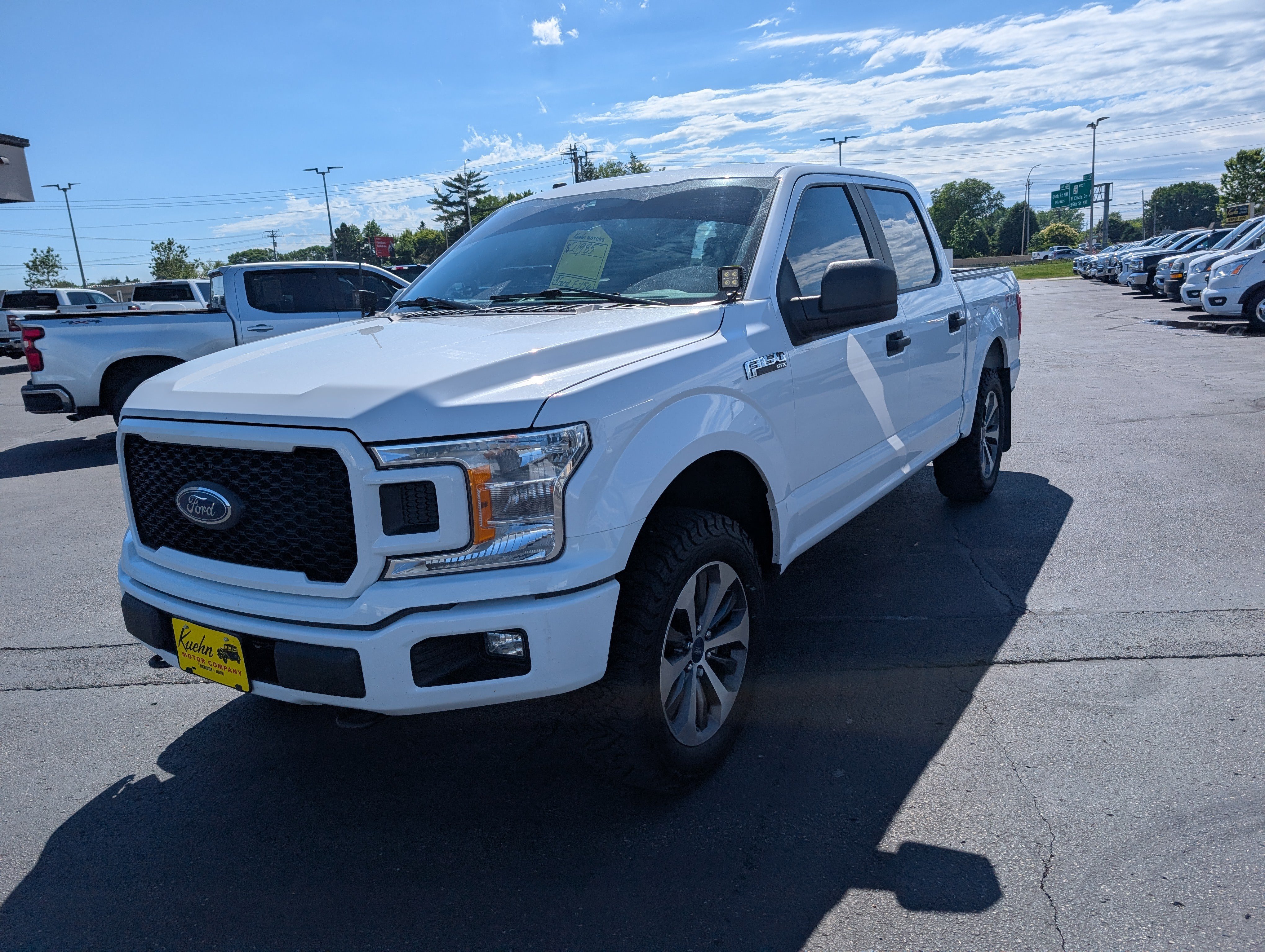 Used 2019 Ford F150 XL w/ Equipment Group 101A Mid AWD/4WD image 4