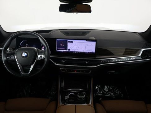 Certified 2026 BMW X5 sDrive40i w/ Premium Package RWD image 8