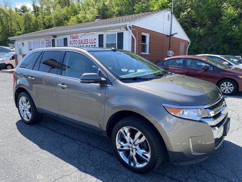 Used 2013 Ford Edge Limited AWD/4WD image 3