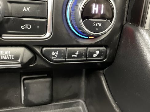 Certified 2024 Chevrolet Suburban Premier w/ Premium Package image 26