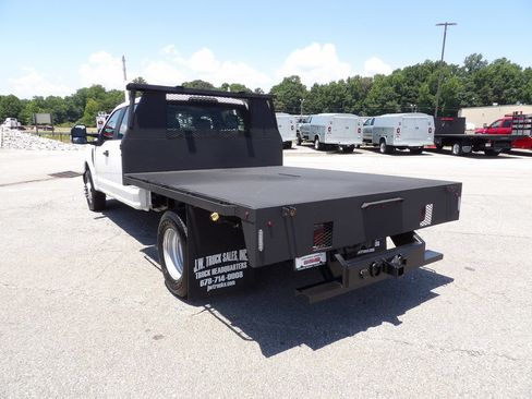 Used 2019 Ford F350 XL w/ Power Equipment Group RWD image 5
