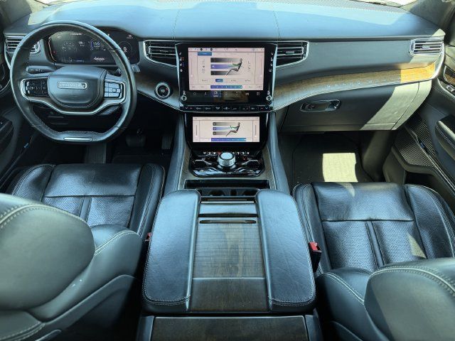 Used 2023 Jeep Grand Wagoneer L Series II AWD/4WD image 11