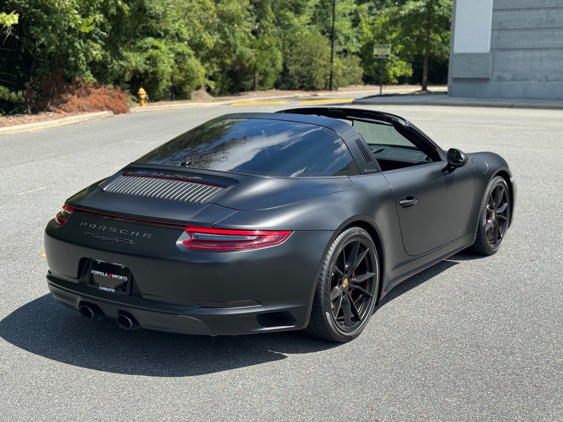 Used 2017 Porsche 911 Targa 4 GTS AWD/4WD image 30