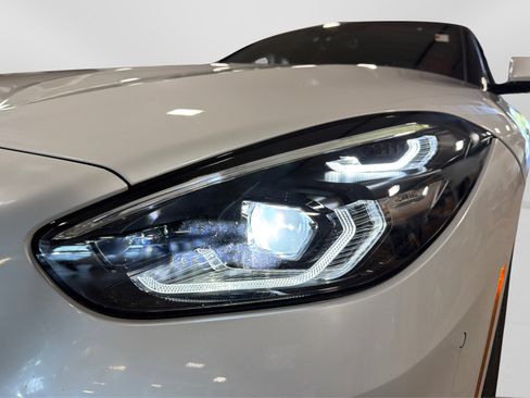 Used 2022 BMW Z4 sDrive30i w/ Premium Package 2 RWD image 13