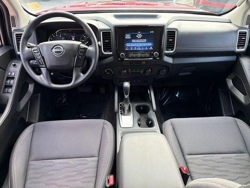 Used 2023 Nissan Frontier SV w/ Technology Package image 14