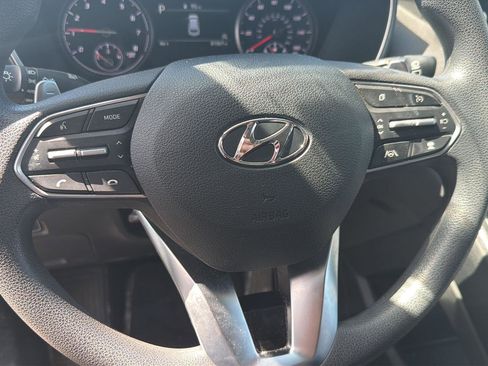 Used 2022 Hyundai Santa Fe SEL image 11