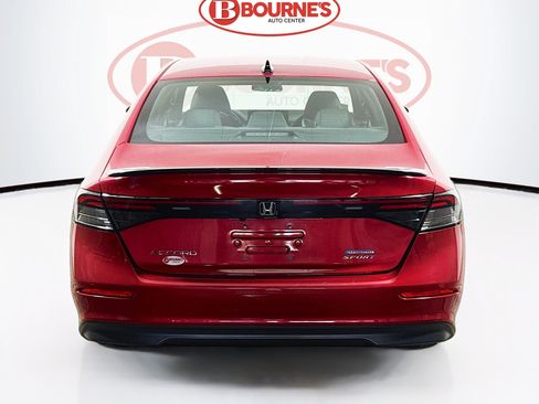 Used 2023 Honda Accord Sport image 8