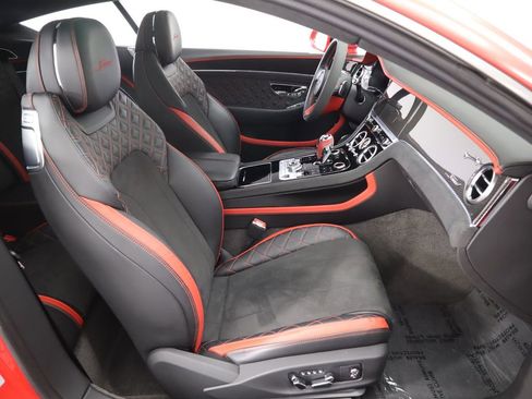 Used 2024 Bentley Continental GT Speed image 21