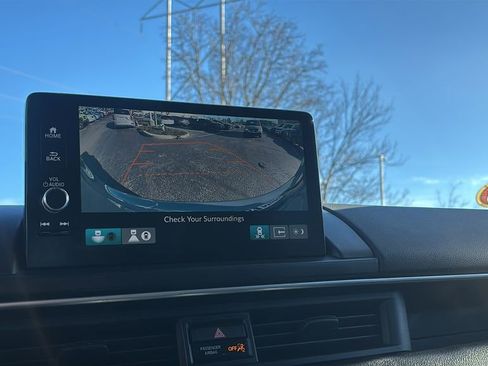 Used 2024 Honda Pilot Elite image 22