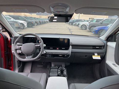 New 2026 Hyundai Ioniq 5 SEL image 16
