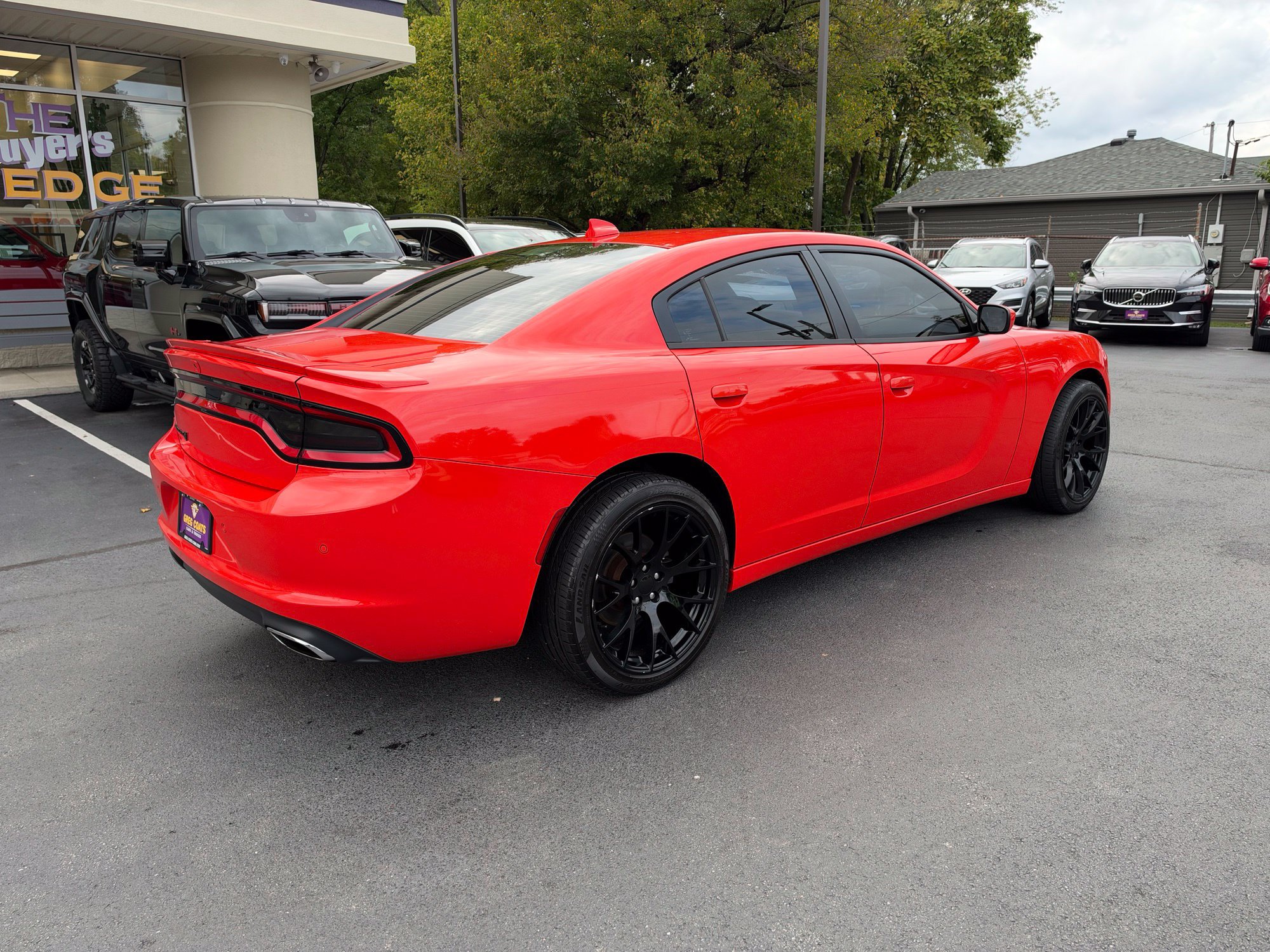 Used 2017 Dodge Charger SXT w/ AWD Plus Group image 6
