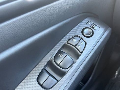 Used 2022 Nissan Altima 2.5 SV image 8