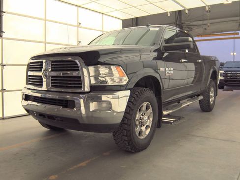 Used 2018 RAM 2500 Big Horn image 2