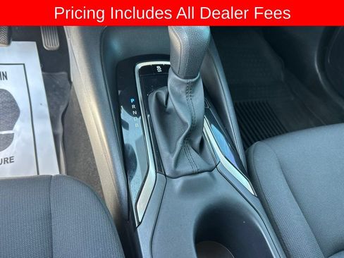 Used 2024 Toyota Corolla LE FWD image 10
