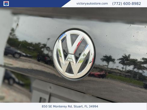 Used 2020 Volkswagen Jetta R-Line w/ R-Line Cold Weather Package FWD image 10