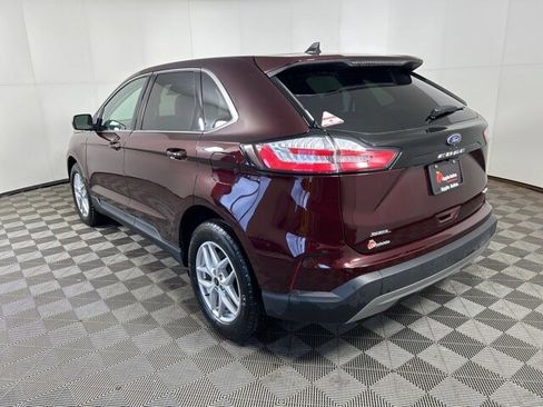 Certified 2024 Ford Edge SEL w/ Convenience Package image 4