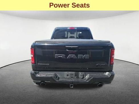 Used 2025 RAM 1500 Big Horn AWD/4WD image 7