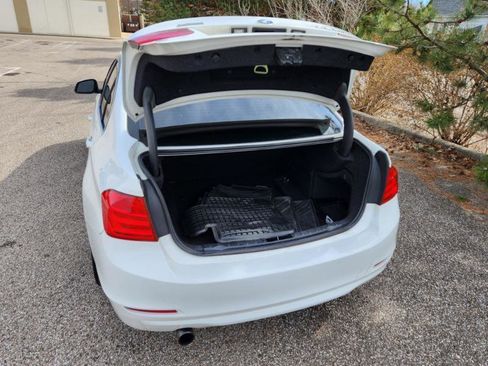 Used 2015 BMW 320i xDrive Sedan image 16