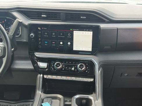 Used 2025 GMC Sierra 2500 Denali w/ Denali Reserve Package AWD/4WD image 22