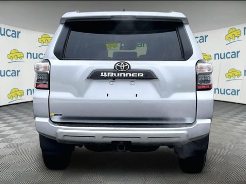 Used 2024 Toyota 4Runner TRD Off-Road image 5