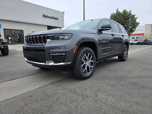 New 2025 Jeep Grand Cherokee L Limited image 4