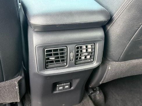 Used 2024 Toyota RAV4 XLE w/ Convenience Package FWD image 12