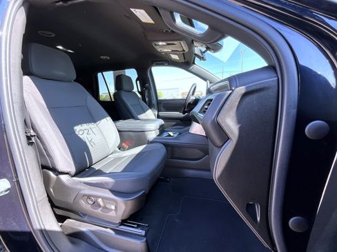 Used 2021 Chevrolet Tahoe LS AWD/4WD image 16