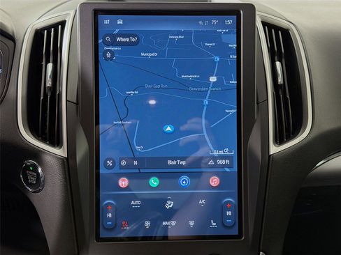 Used 2022 Ford Edge SEL w/ Convenience Package image 15