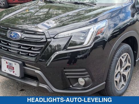 Certified 2023 Subaru Forester Premium AWD/4WD image 10