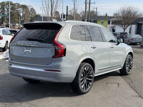 New 2026 Volvo XC90 B6 Plus w/ Protection Package Premier AWD/4WD image 19