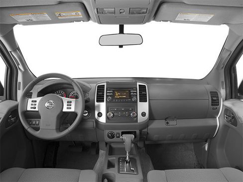 Used 2014 Nissan Frontier Desert Runner RWD image 10