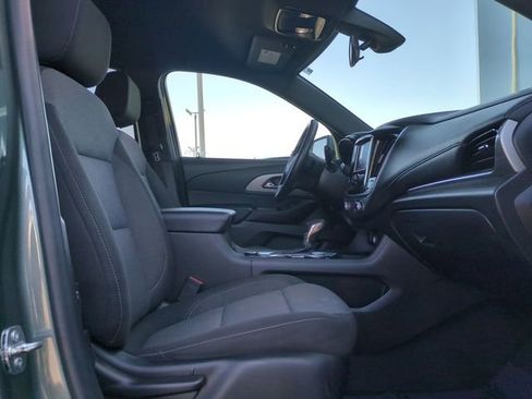 Used 2023 Chevrolet Traverse LT FWD image 35