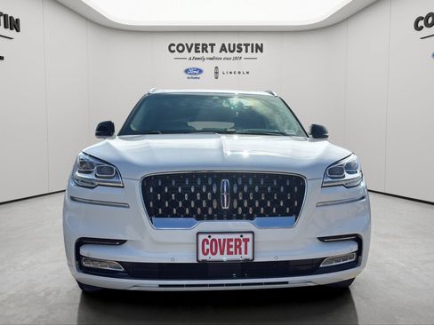 Certified 2020 Lincoln Aviator Grand Touring w/ Equipment Group 302A AWD/4WD image 8